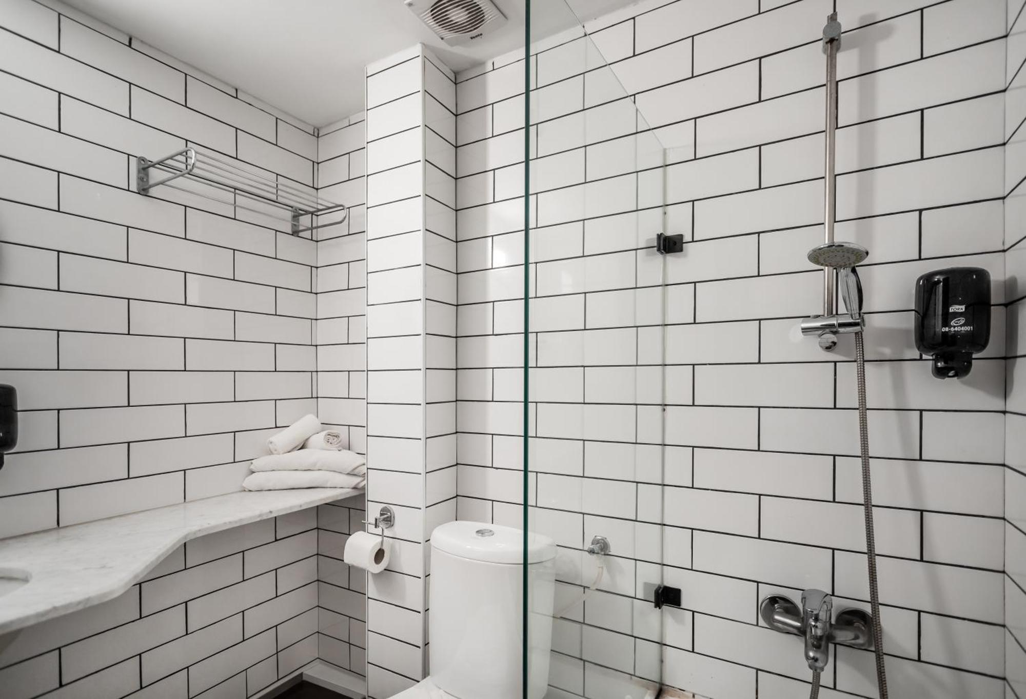 Jacob Tiberias Hotel Екстериор снимка