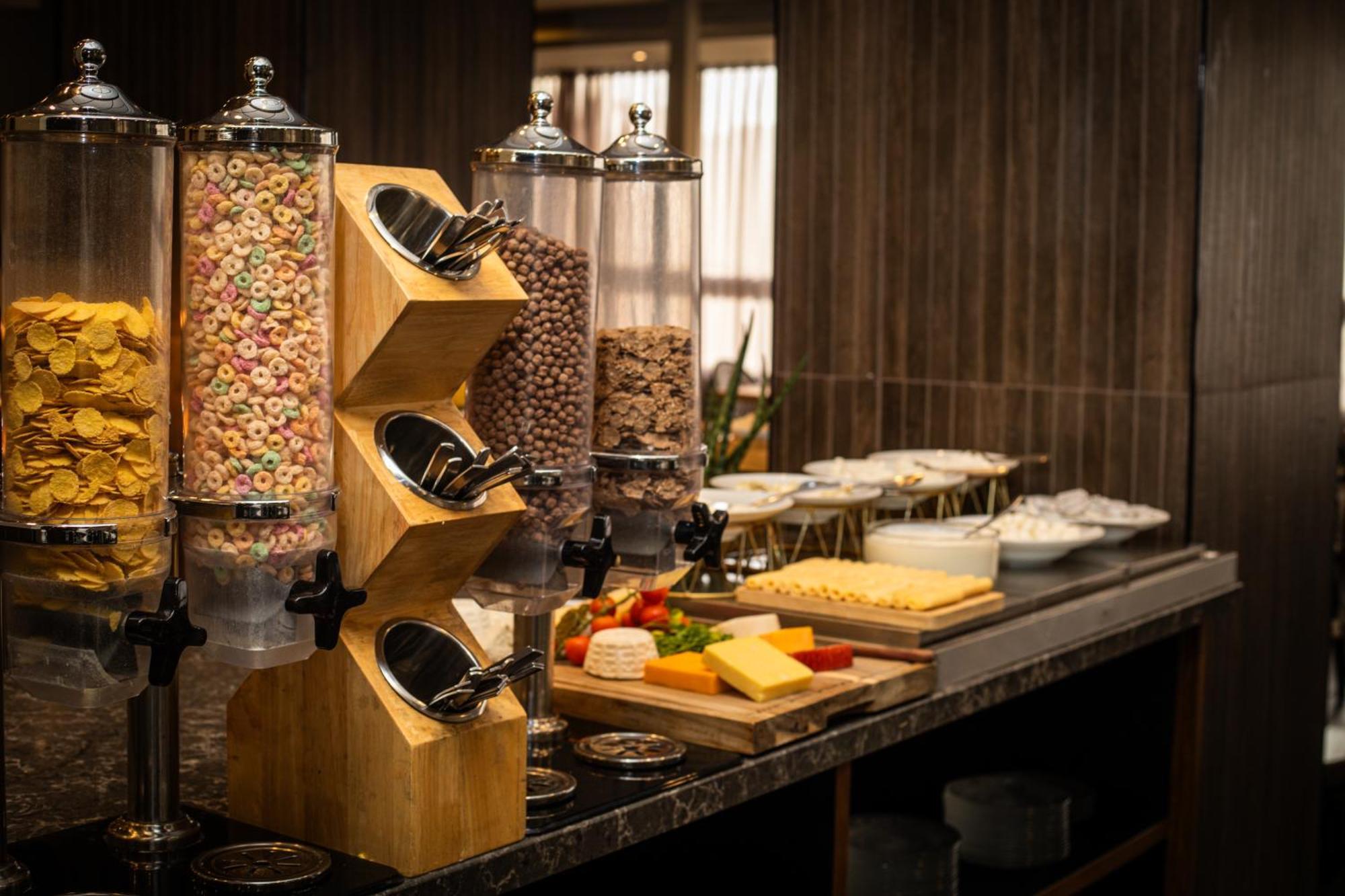 Jacob Tiberias Hotel Екстериор снимка